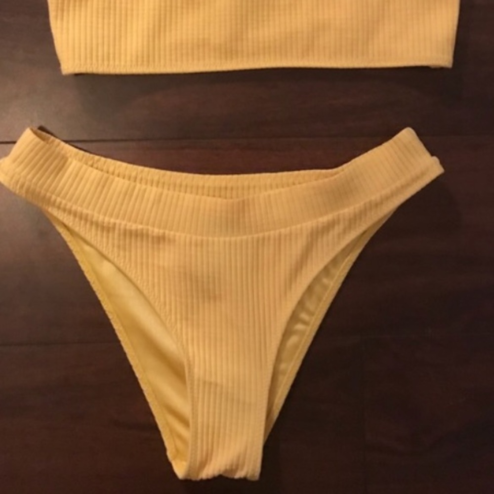 TRADE BOTTOMS